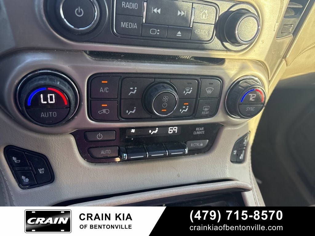 2016 GMC Yukon Denali - 4WD / SUNROOF
