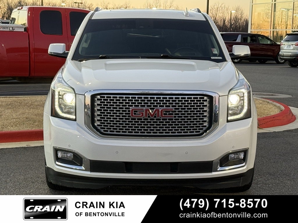 2016 GMC Yukon Denali - 4WD / SUNROOF