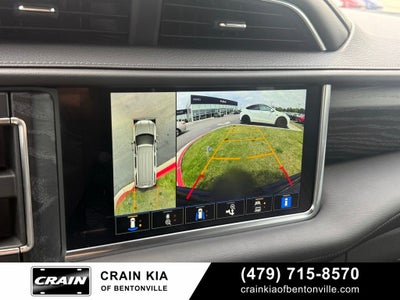 2022 GMC Yukon XL Denali - 4WD / CLEAN CARFAX