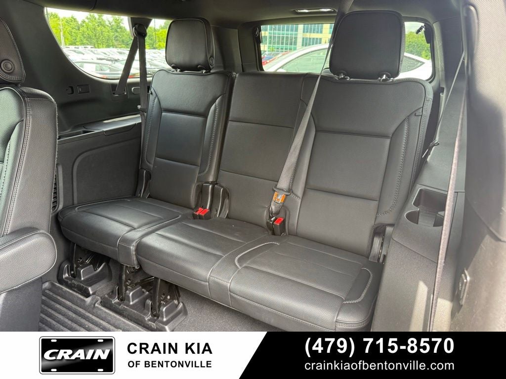 2022 GMC Yukon XL Denali - 4WD / CLEAN CARFAX