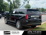 2022 GMC Yukon XL Denali - 4WD / CLEAN CARFAX