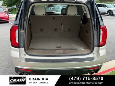2022 GMC Yukon XL Denali - 4WD / CLEAN CARFAX / ONE OWNER