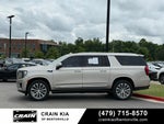 2022 GMC Yukon XL Denali - 4WD / CLEAN CARFAX / ONE OWNER