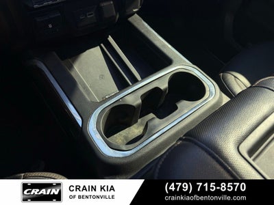 2022 GMC Sierra 2500HD AT4 - 4WD / SUNROOF / CLEAN CARFAX