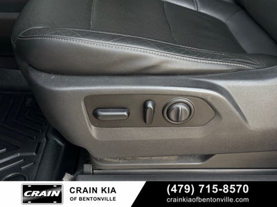 2020 GMC Sierra 3500HD SLT - 4WD / CLEAN CARFAX