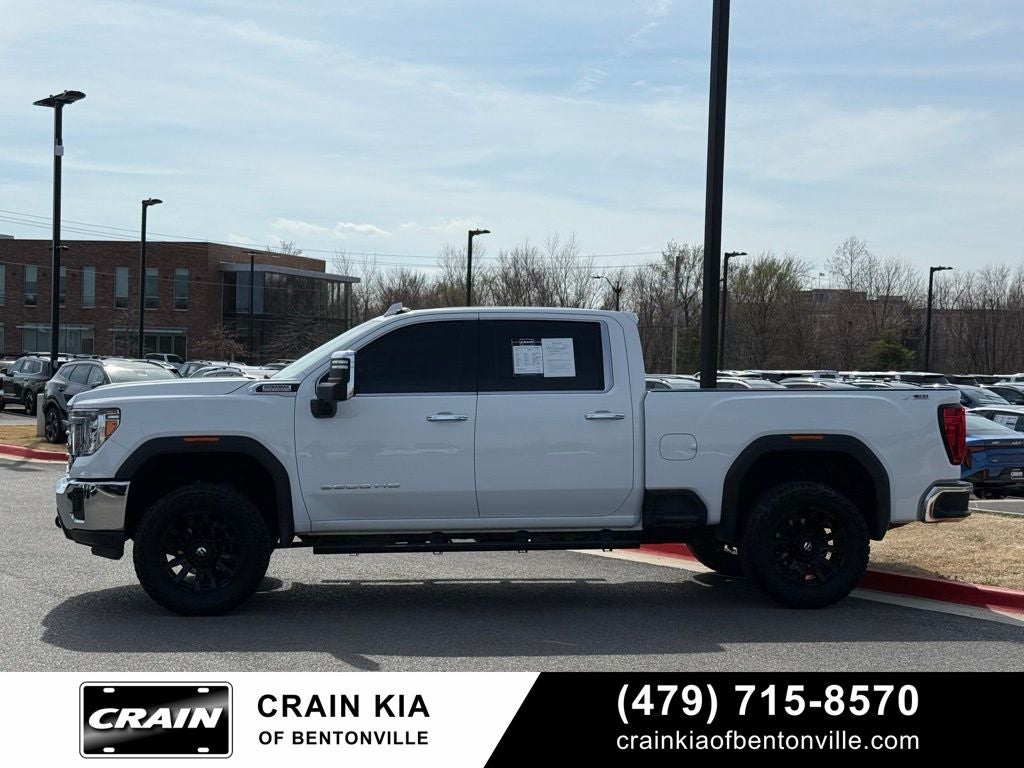 2020 GMC Sierra 3500HD SLT - 4WD / CLEAN CARFAX