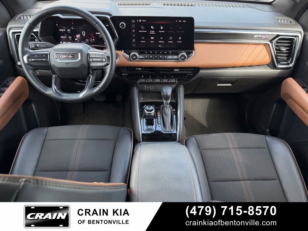 2024 GMC Canyon AT4 - 4WD / CLEAN CARFAX / ONE OWNER