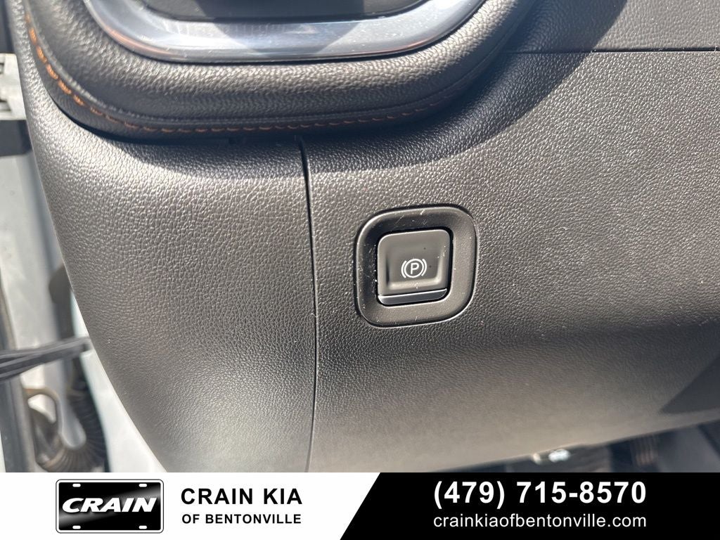 2019 GMC Sierra 1500 AT4 - 4WD / AT4 PREMIUM / CLEAN CARFAX