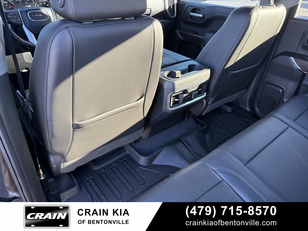 2020 GMC Sierra 1500 SLT - 4WD / CLEAN CARFAX