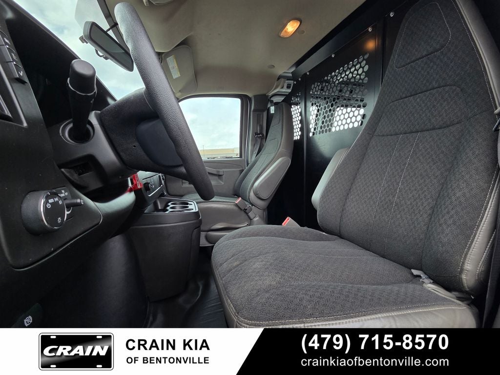 2024 GMC Savana 2500 Work Van - CARFAX ONE OWNER