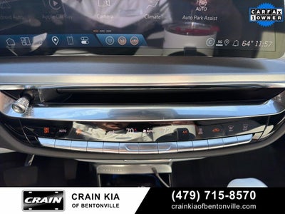 2024 Cadillac LYRIQ Sport - AWD / PANORAMIC SUNROOF / ONE OWNER