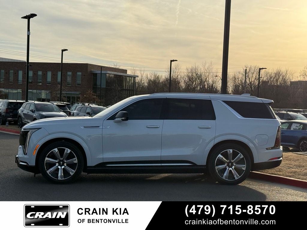2026 Cadillac ESCALADE IQL Premium Luxury - $156,315 MSRP - AWD / PANORAMIC SUNROOF