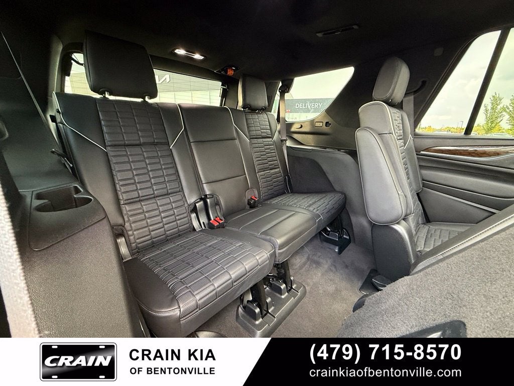 2023 Cadillac Escalade Premium Luxury Platinum - AWD / SUNROOF / CARFAX ONE OWNER