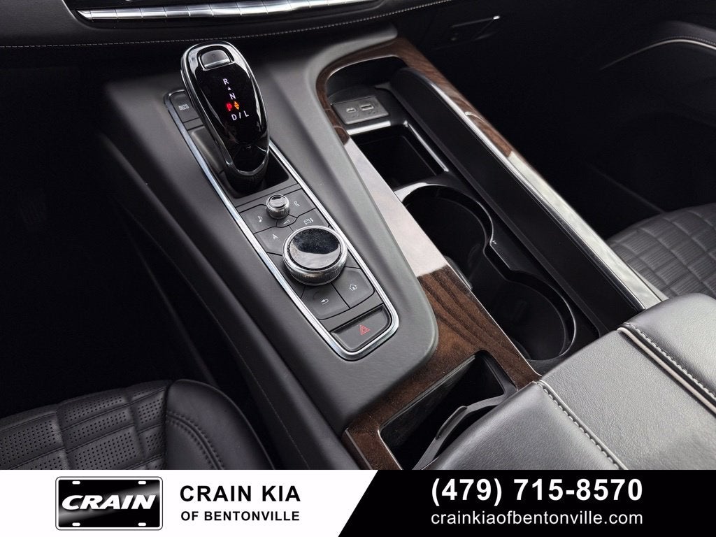 2023 Cadillac Escalade Sport Platinum Onyx - 4WD / PANORAMIC SUNROOF / CLEAN CARFAX