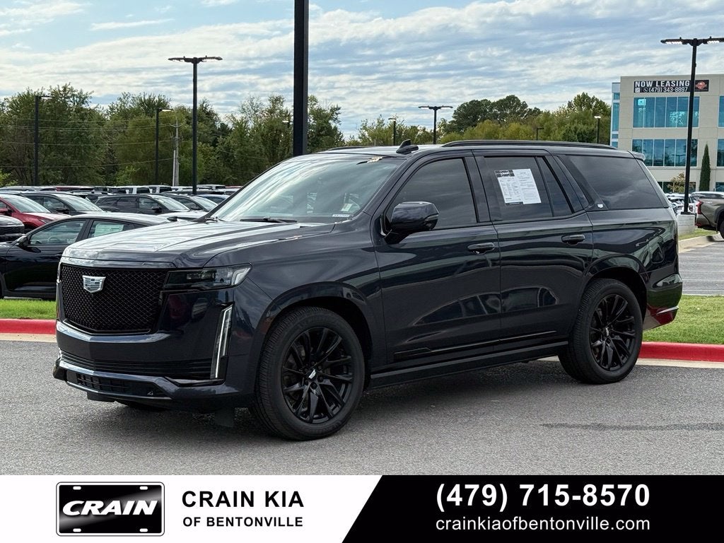 2023 Cadillac Escalade Sport Platinum Onyx - 4WD / PANORAMIC SUNROOF / CLEAN CARFAX