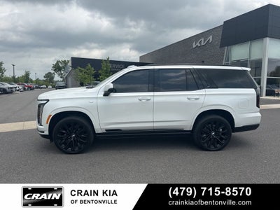 2025 Cadillac Escalade Sport Platinum - 4WD / PANORAMIC SUNROOF / CLEAN CARFAX