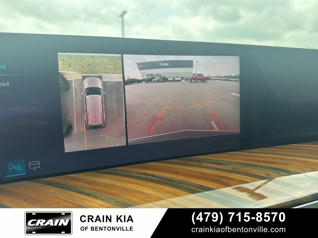 2025 Cadillac Escalade Sport Platinum - 4WD / PANORAMIC SUNROOF / CLEAN CARFAX