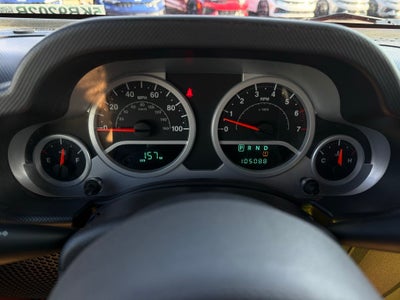 2010 Jeep Wrangler Sport - 4WD / CLEAN CARFAX