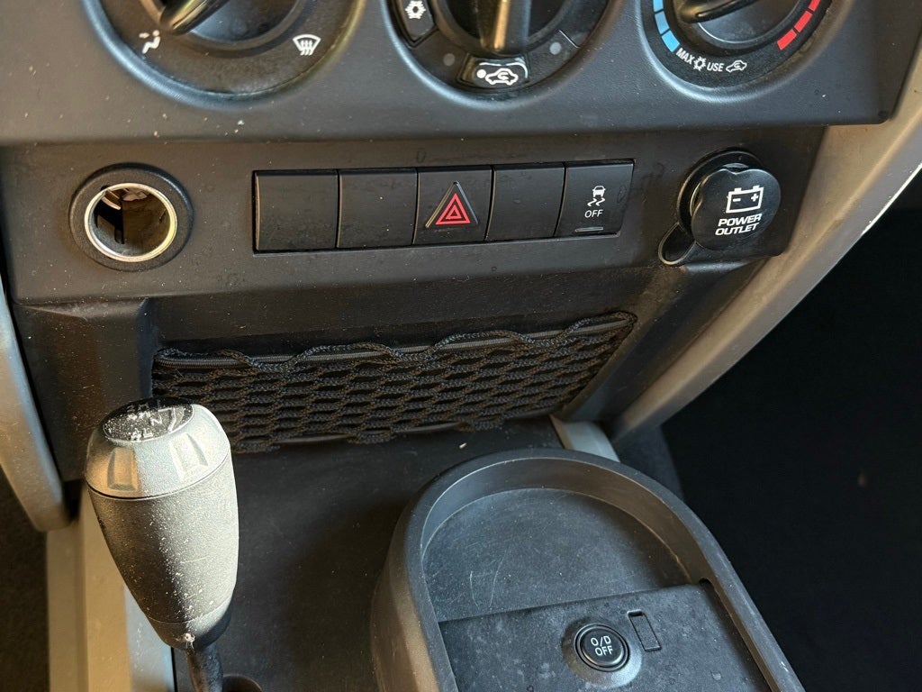 2010 Jeep Wrangler Sport - 4WD / CLEAN CARFAX