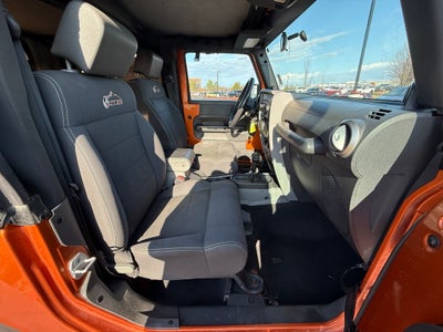 2010 Jeep Wrangler Sport - 4WD / CLEAN CARFAX