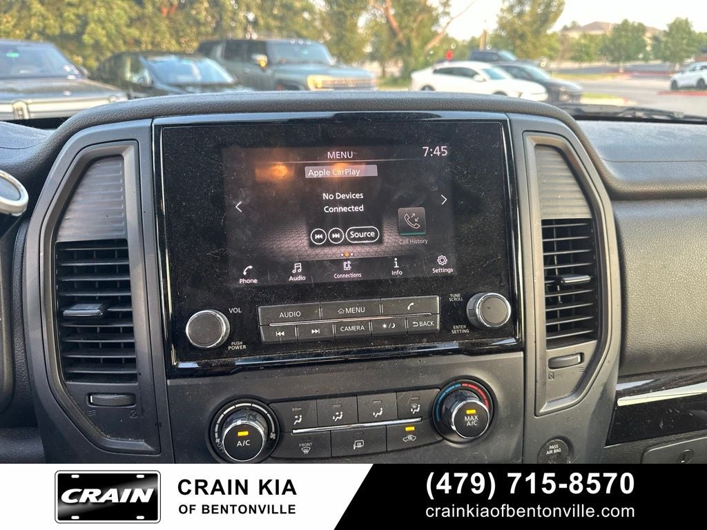 2022 Nissan Titan SV - 4WD