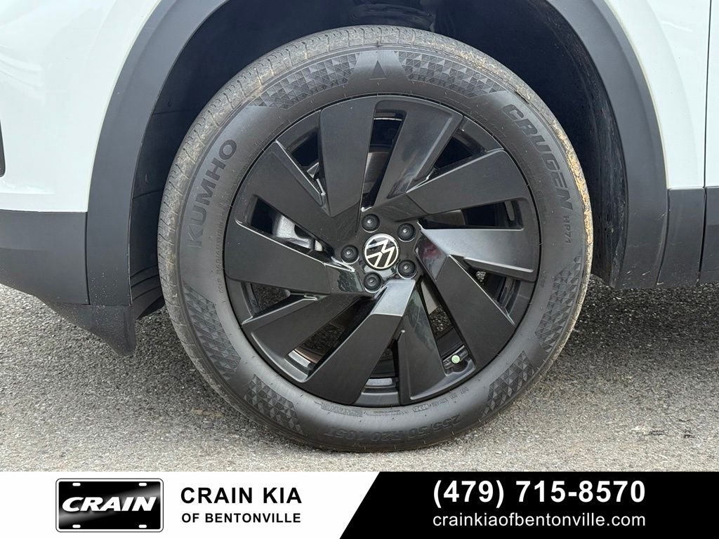 2024 Volkswagen Atlas Cross Sport 2.0T SE w/Technology - AWD / PANORAMIC SUNROOF / ONE OWNER