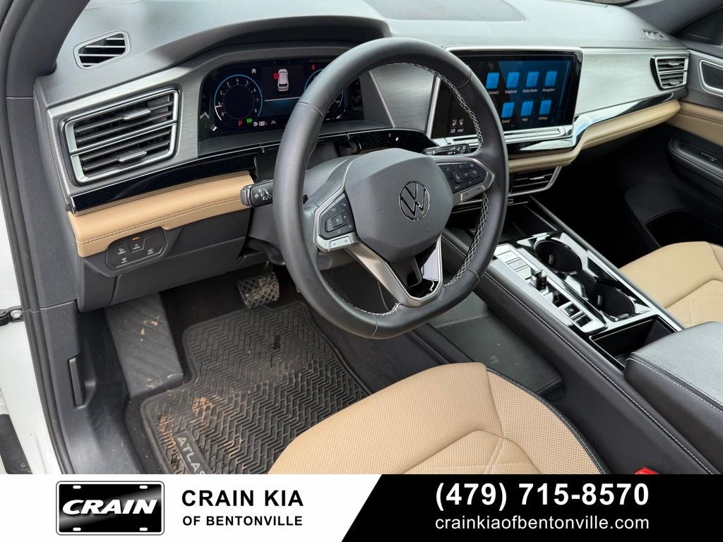2024 Volkswagen Atlas Cross Sport 2.0T SE w/Technology - AWD / PANORAMIC SUNROOF / ONE OWNER