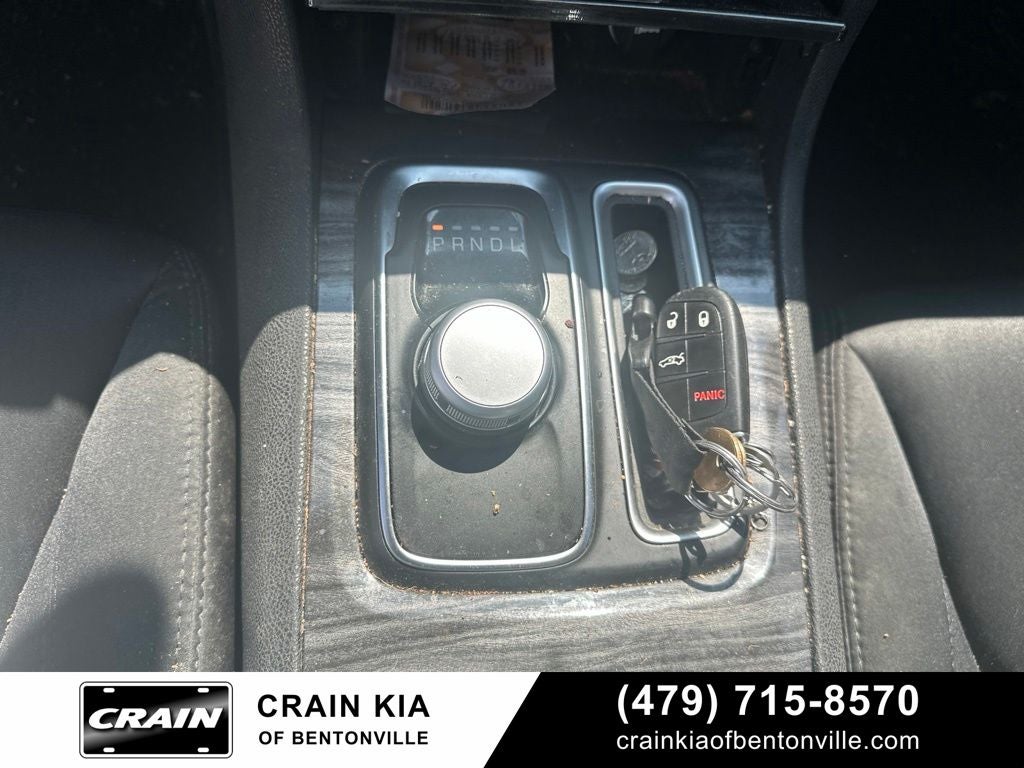 2022 Chrysler 300 Touring - CLEAN CARFAX / ONE OWNER
