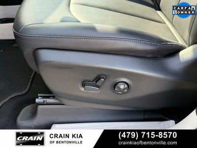 2024 Chrysler Pacifica Touring L - CLEAN CARFAX / ONE OWNER