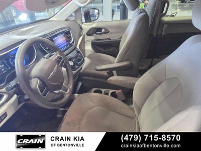 2017 Chrysler Pacifica Touring - WHOLESALE / AS-IS