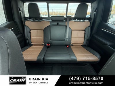 2025 Chevrolet Silverado 1500 High Country - 4WD / SUNROOF / ONE OWNER