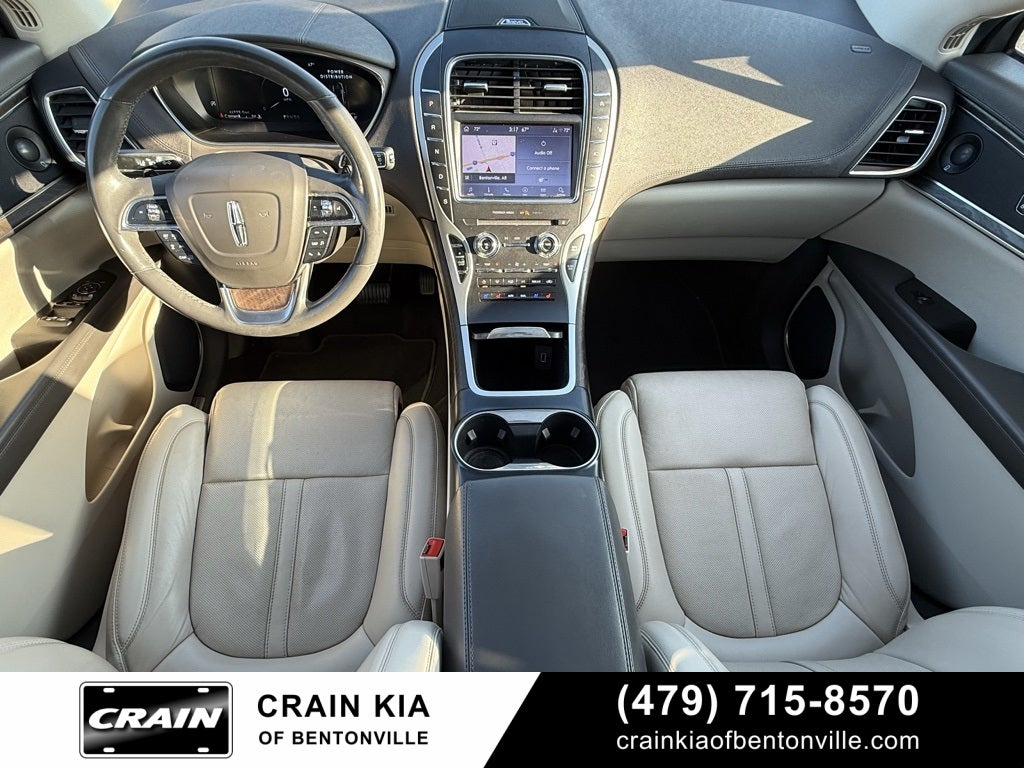 2020 Lincoln Nautilus Reserve - AWD / PANORAMIC SUNROOF / CLEAN CARFAX