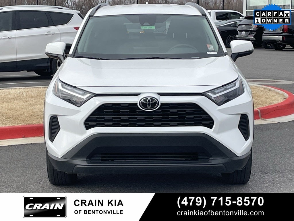 2024 Toyota RAV4 XLE - CLEAN CARFAX / ONE OWNER