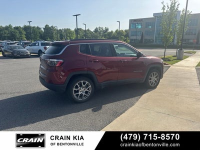 2022 Jeep Compass Latitude Lux - 4WD / CARFAX ONE OWNER