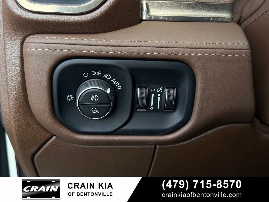 2022 RAM 3500 Limited Longhorn - 4WD / SUNROOF / DUALLY