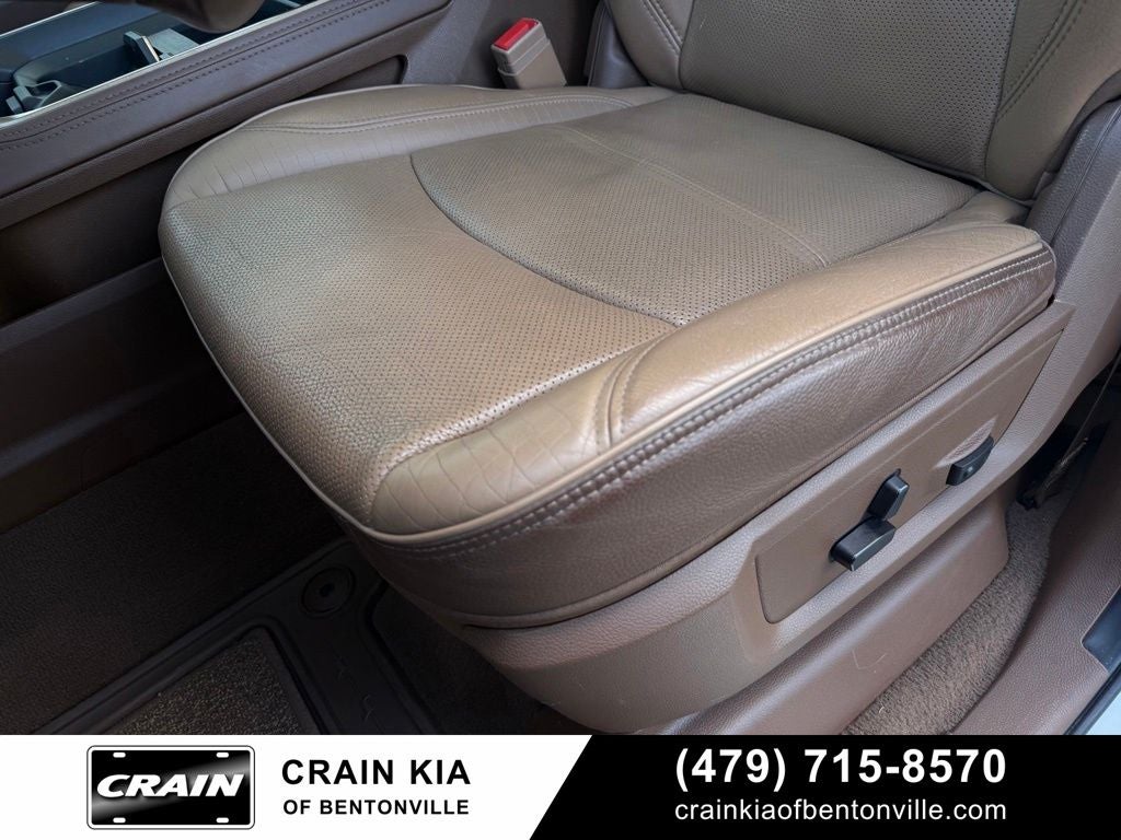 2022 RAM 3500 Limited Longhorn - 4WD / SUNROOF / DUALLY