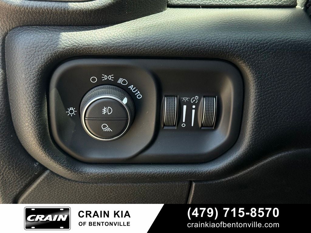 2019 RAM 2500 Big Horn - 4WD / CLEAN CARFAX HISTORY