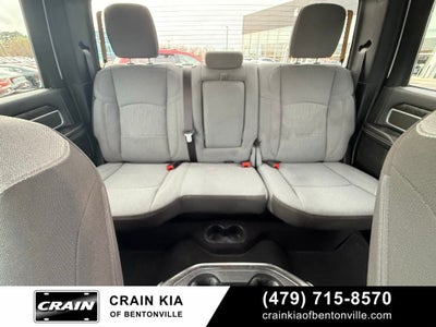 2024 RAM 2500 Big Horn - 4WD / CARFAX ONE OWNER