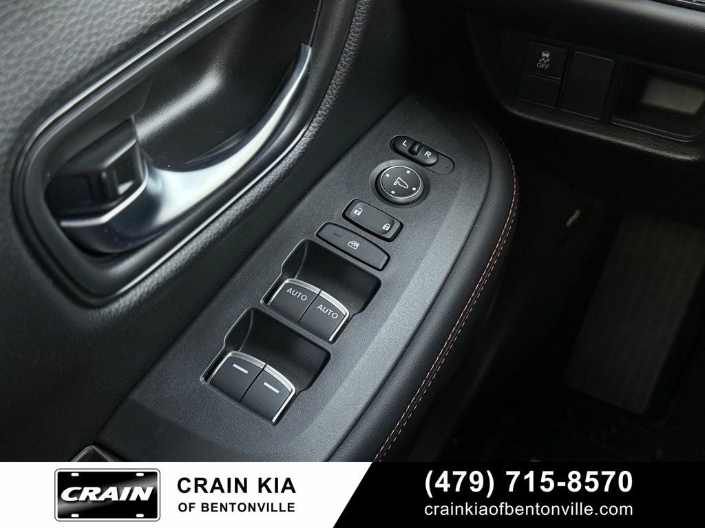 2025 Honda HR-V Sport - AWD / CLEAN CARFAX / ONE OWNER
