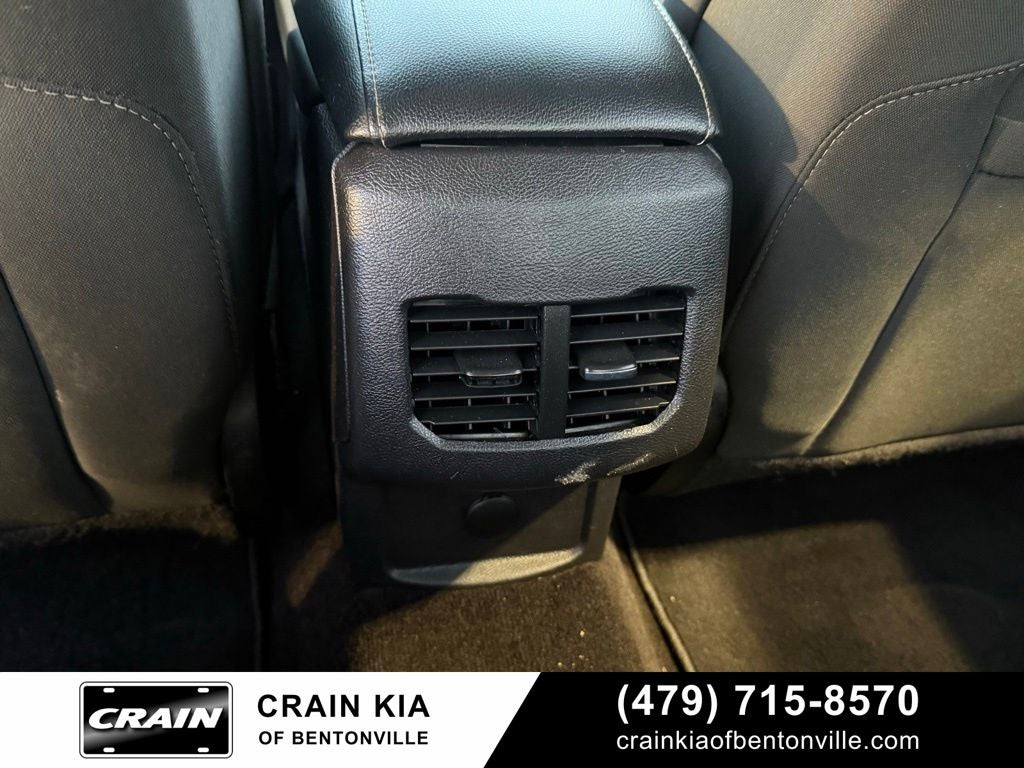 2017 Ford Fusion SE - CLEAN CARFAX