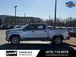2022 Chevrolet Silverado 1500 Custom - 4WD / CLEAN CARFAX / ONE OWNER
