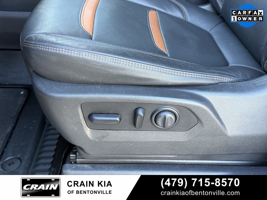 2021 GMC Sierra 1500 AT4 - 4WD / CLEAN CARFAX / ONE OWNER