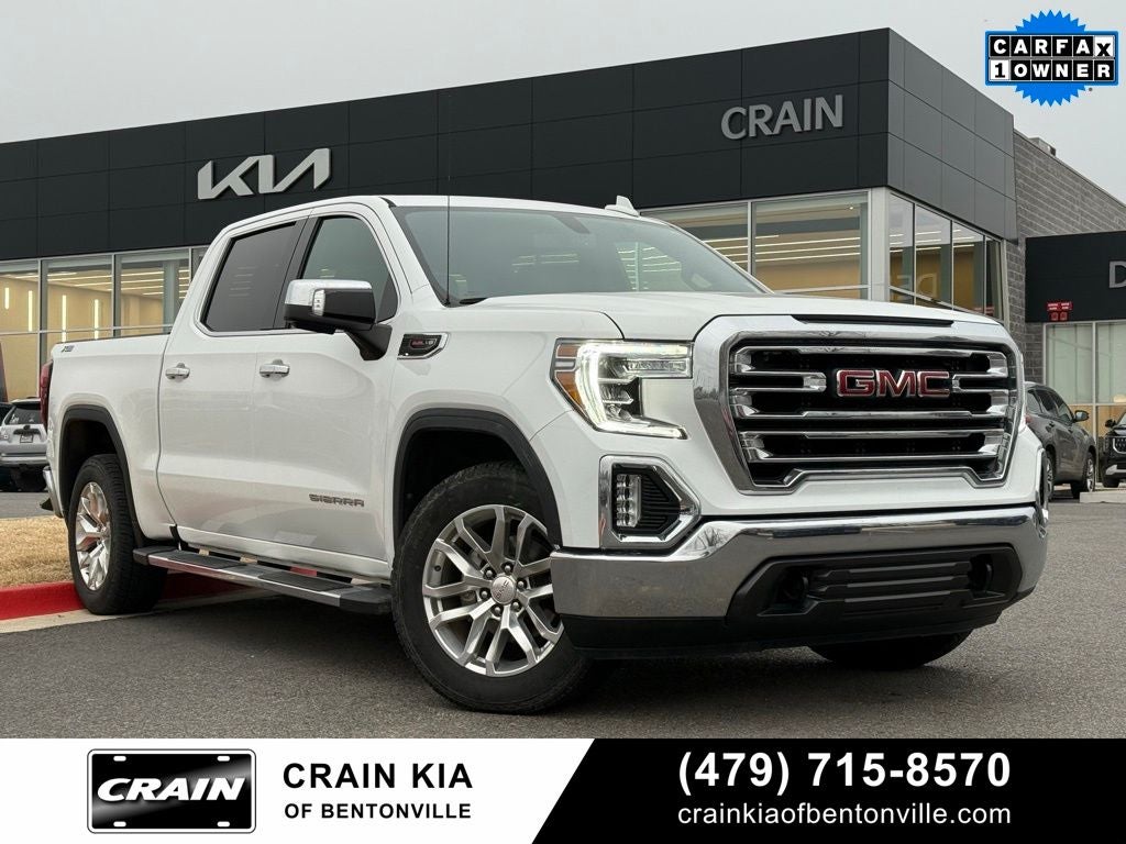 2021 GMC Sierra 1500 SLT - 4WD / CARFAX ONE OWNER