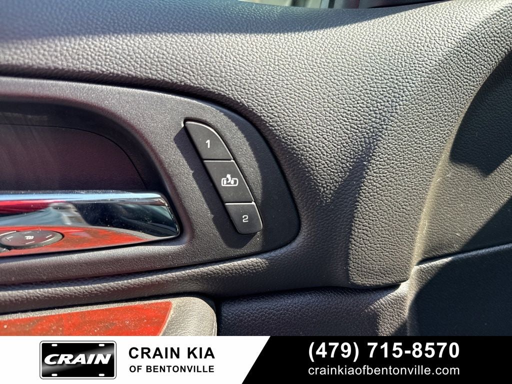 2008 Cadillac Escalade EXT Base - AWD / SUNROOF / CARFAX ONE OWNER