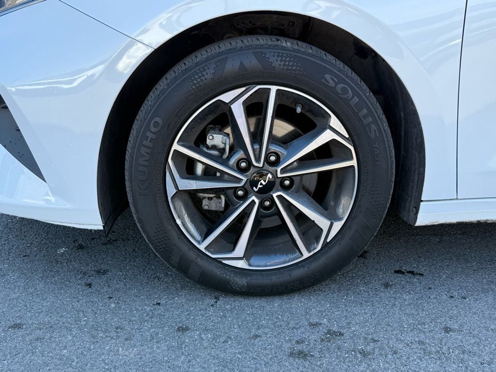 2024 Kia Forte LXS - KIA CPO / CLEAN CARFAX / ONE OWNER