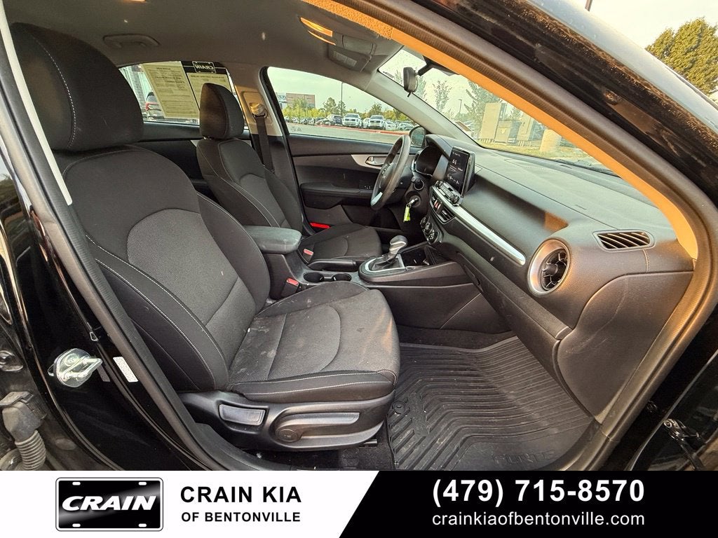 2024 Kia Forte LXS - CLEAN CARFAX / ONE OWNER
