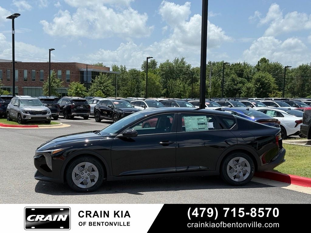 2026 Kia K4 LXS