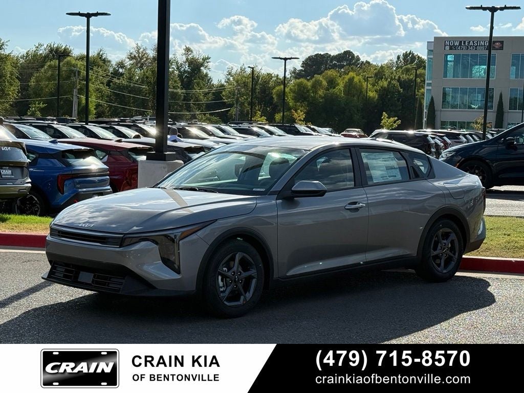 2026 Kia K4 LXS
