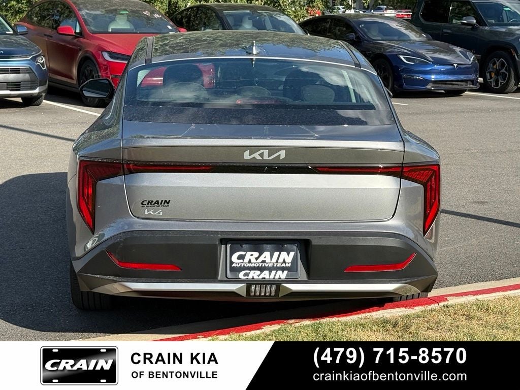 2026 Kia K4 LXS
