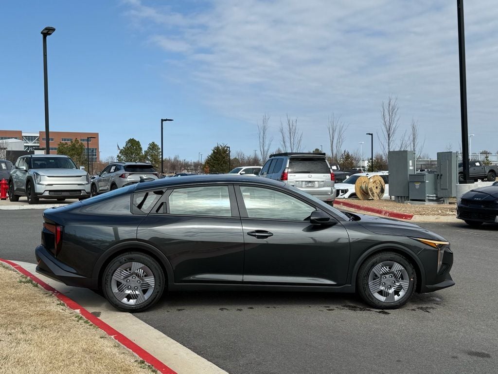 2026 Kia K4 LX